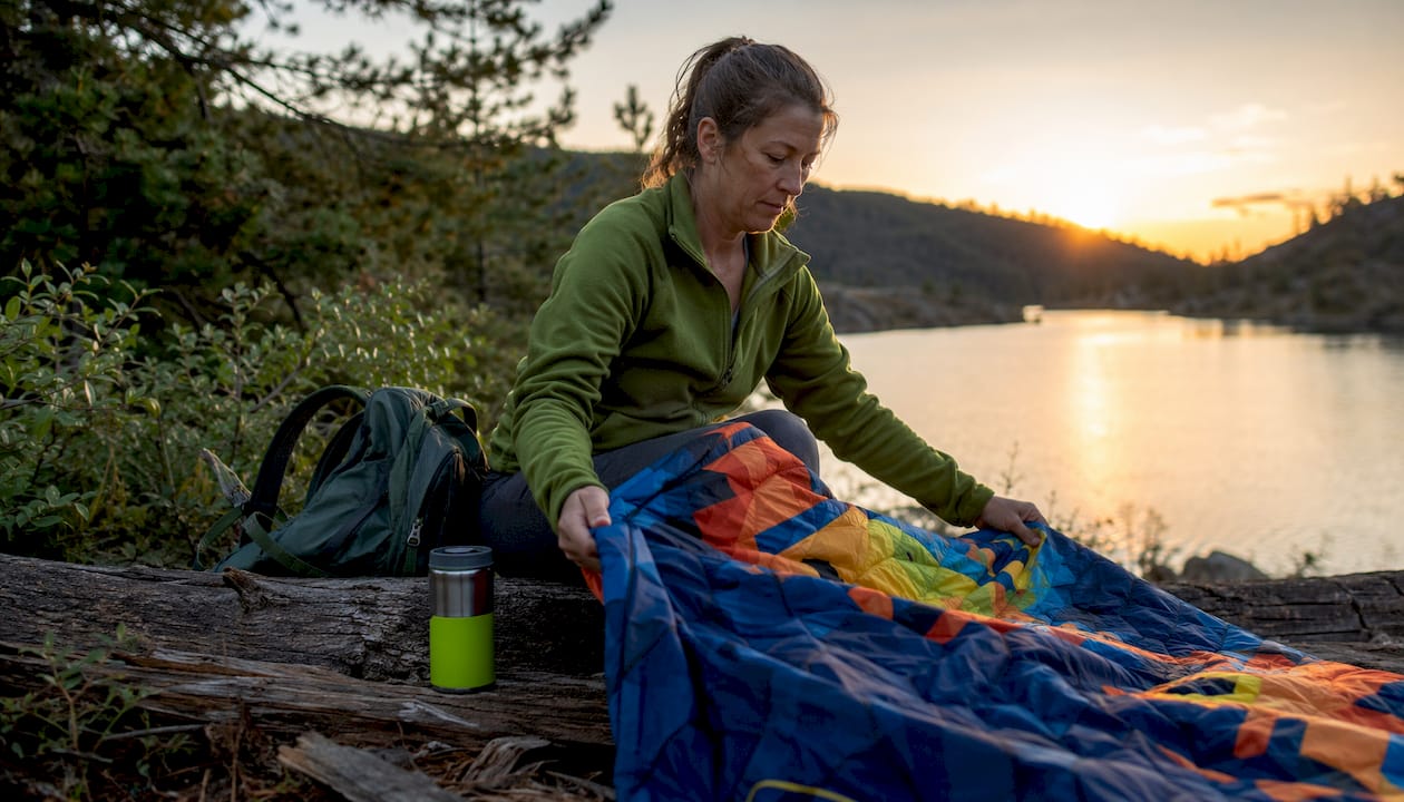 Why Choose Packable Blankets for Travel and Camping