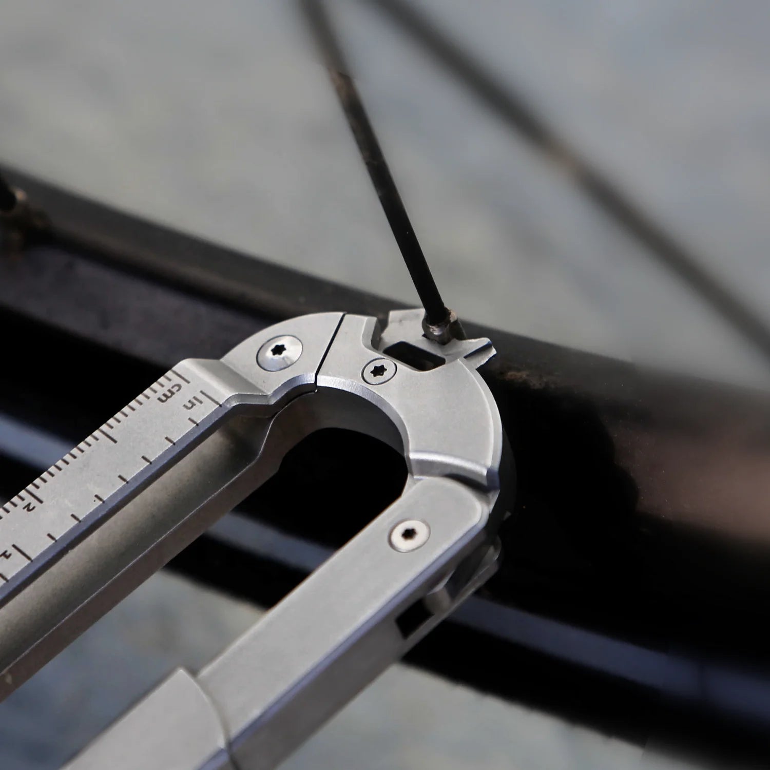 OCTO 18-in-1 Carabiner