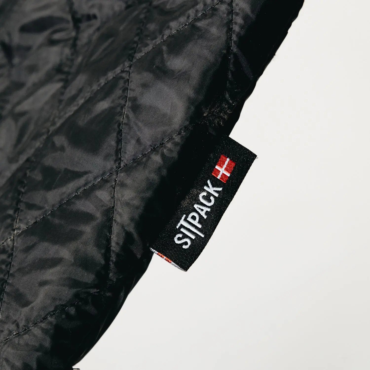 Amazon.co.jp: シットパック Sitpack Campster 2 ブラック 軽量